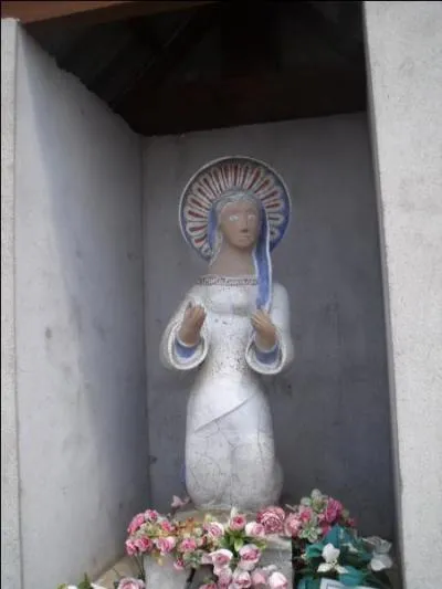 Qui a crit :  Quand froide bise souffle...   ?