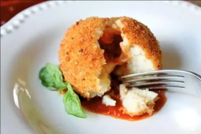 O peut-on manger des arancini (boulettes de riz farcies) ?