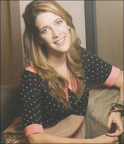 Angie est-elle tombe amoureuse de Geremia, le pianiste du studio ?