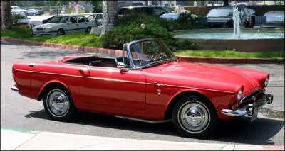 Mais bientôt, les américaines furent à la mode et tout le monde voulait une décapotable !