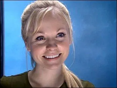 Qui joue la fille du Docteur ? (l'autre Jenny)