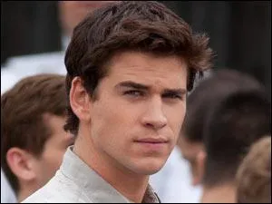 Qui est ce jeune homme fou amoureux de Katniss ?