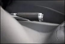 Dcasquer le guerrier signifie :