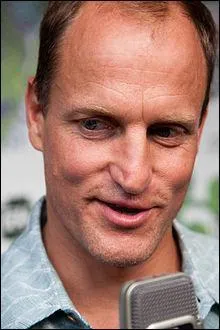 Qui a jou le rle d'Haymitch Abernathy ?