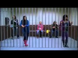 Pourquoi le groupe est-il all en prison ?