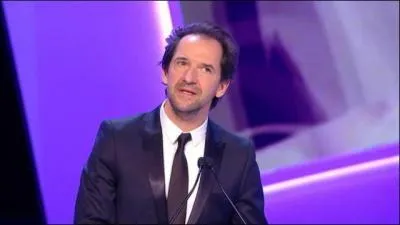 Lors de la crmonie des Csar 2014, Stphane de Groodt doit remettre un Csar, il dclare : Je suis donneur de Csar, donc ...