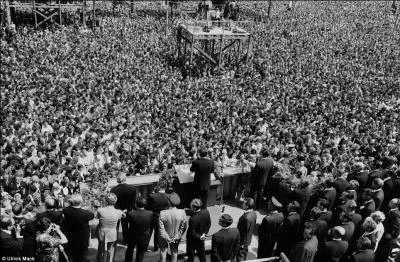 Qui a dit :  Ich bin ein Berliner  ?