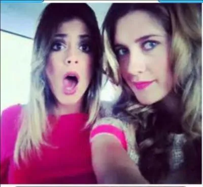 Angie est la... de Violetta.