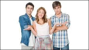 Quel choix a fait Violetta  la fin de la saison 1 ?