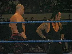 Avec qui forme-t-il the brothers of destruction ?