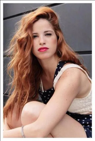 Camila va tomber amoureuse d'un nouveau personnage, quel est son nom ? (s. 2)