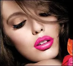 Quelle marque  Drugstore , trs rpute pour ses mascaras et son fameux correcteur  Fit Me  (plus en vente), est qualifie comme 'LA meilleure marque de maquillage Drug Store ?