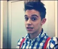 Qui vient habiter chez Violetta ?