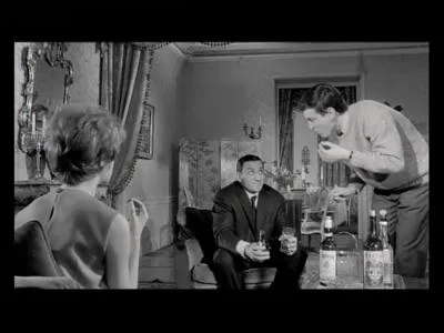 Les rves en couleurs : Antoine Delafoy dclare que  Borovsky attribue a au phosphore contenu dans le poisson . Qu'en pense Naudin (Lino Ventura) ?