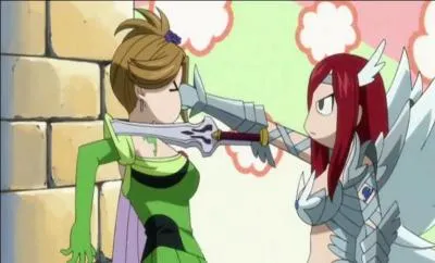 Qui bat-elle lors de la bataille de Fairy Tail ?
