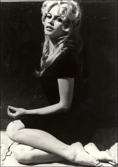 Quelle est la 'particularit' de son personnage dans 'La femme et la pantin'?