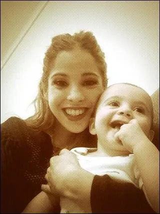 Quel est le surnom de Candelaria ?