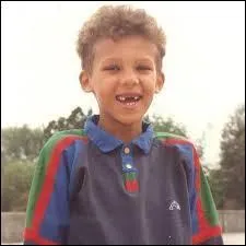 Qui est ce jeune garon ?