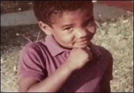 Qui est ce jeune garon ?