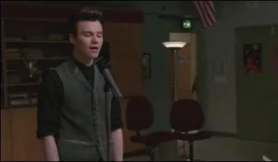 Quelle chanson Kurt lui chante-t-il aprs pour se faire pardonner ?