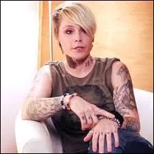 Quel est le nom de son groupe ?