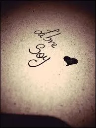 En quelle langue cette clbrit la chante-t-elle ?