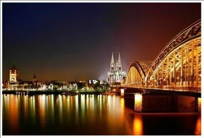 Dans quel pays peut-on visiter la ville de Kln ?