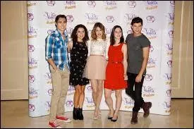 Qui est  gauche de Vilu ?