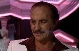 Aprs leur rencontre avec Sosa, Lopez et Montana commencent  se disputer :