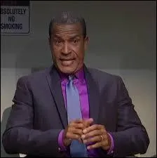 Quel boulot le pre de la brune l'oblige-t-il  faire ? 