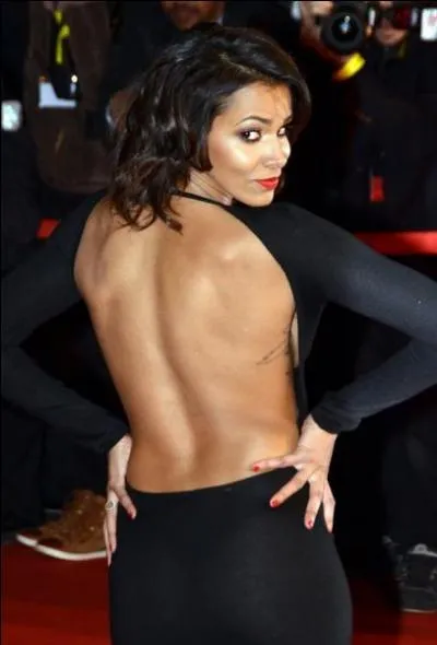 Quel est le nom de famille de Shy'm ?