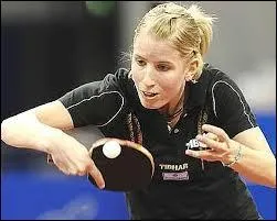 Silbereisen Kristin, une pongiste qui se dmarque des autres car elle est ?