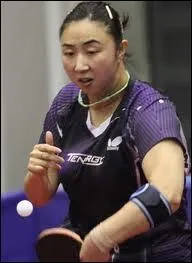 Shen Yanfei fait honneur  son pays. Elle est donc :