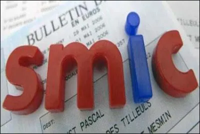 Le Smic horaire brut au 01/01/2014 est de :