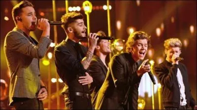 Quelle est la premire chanson du film ?