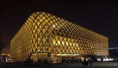 Quel vnement d'ampleur internationale la ville de Shanghai a t-elle accueilli en 2010 ?