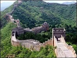 Pour quelle raison la Grande Muraille de Chine a-t-elle t difie ?