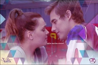 Dans la saison 2 de Violetta, de qui Leon est-il amoureux ?