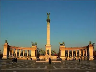 Au sein de quelle capitale peut-on admirer ce monument ?
