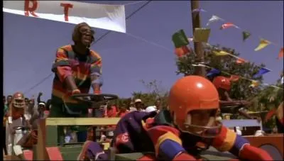 De quoi Sanka est-il champion ?