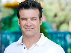 Quel est son nom en entier ?