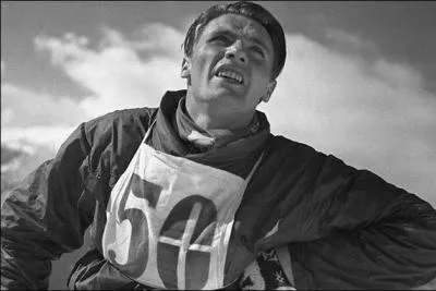 Dans quelle discipline sportive s'est illustr Emile Allais, triple champion du monde en 1937 ?