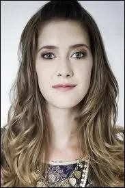 Angie est amoureuse de...