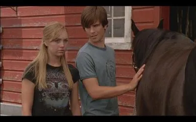 Que reproche Ty et Amy au gendarme Rodriguez ? (Episode 6)