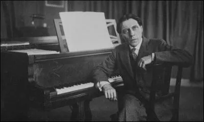 Au concours de piano international de Vienne en 1934, Alfred Cortot dmissionne du jury. Pourquoi ?