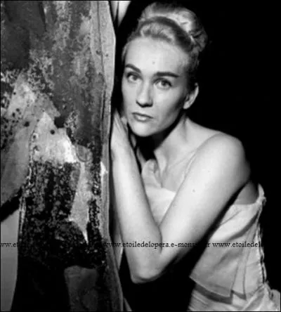 Cette femme a tenu un rle majeur dans la destine de l'cole de danse de l'Opra de Paris. Qui est-ce ?