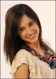 Qui a aid Violetta  chanter ?