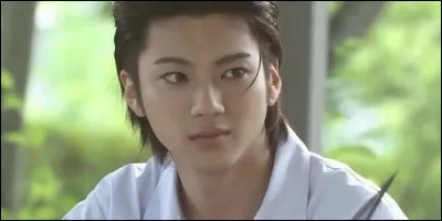 Où va travailler Kinnosuke Ikezawa afin de se rapprocher de Kotoko, dont il est très amoureux ?