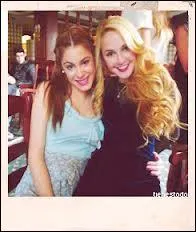 Dans le gnrique, avec qui est Andrs ?