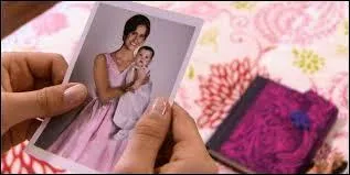 Comment la maman de Violetta s'appelle-t-elle ?